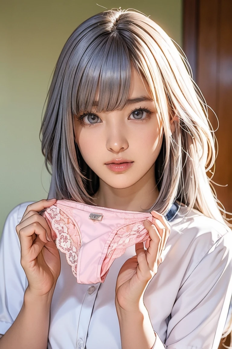 Very large pink panties、White Hair、Random hairstyle、Face is close、Close face、Panties in front、Showing panties、Very big panties、Pretty big panties