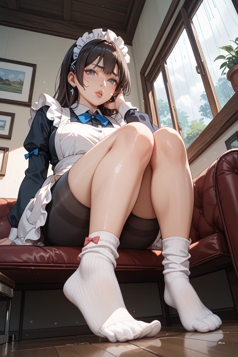 Leaning over the desk，Spread your legs，Pure white nurse uniform，Fat buttocks，Long purple-gray hair，Plump thighs，Added a little flexibility，Rich in layers，Spread your legs，sweating a lot，The bottom is wet in the middle，Suspender body stockings，No pants，Hips,Thick black hair