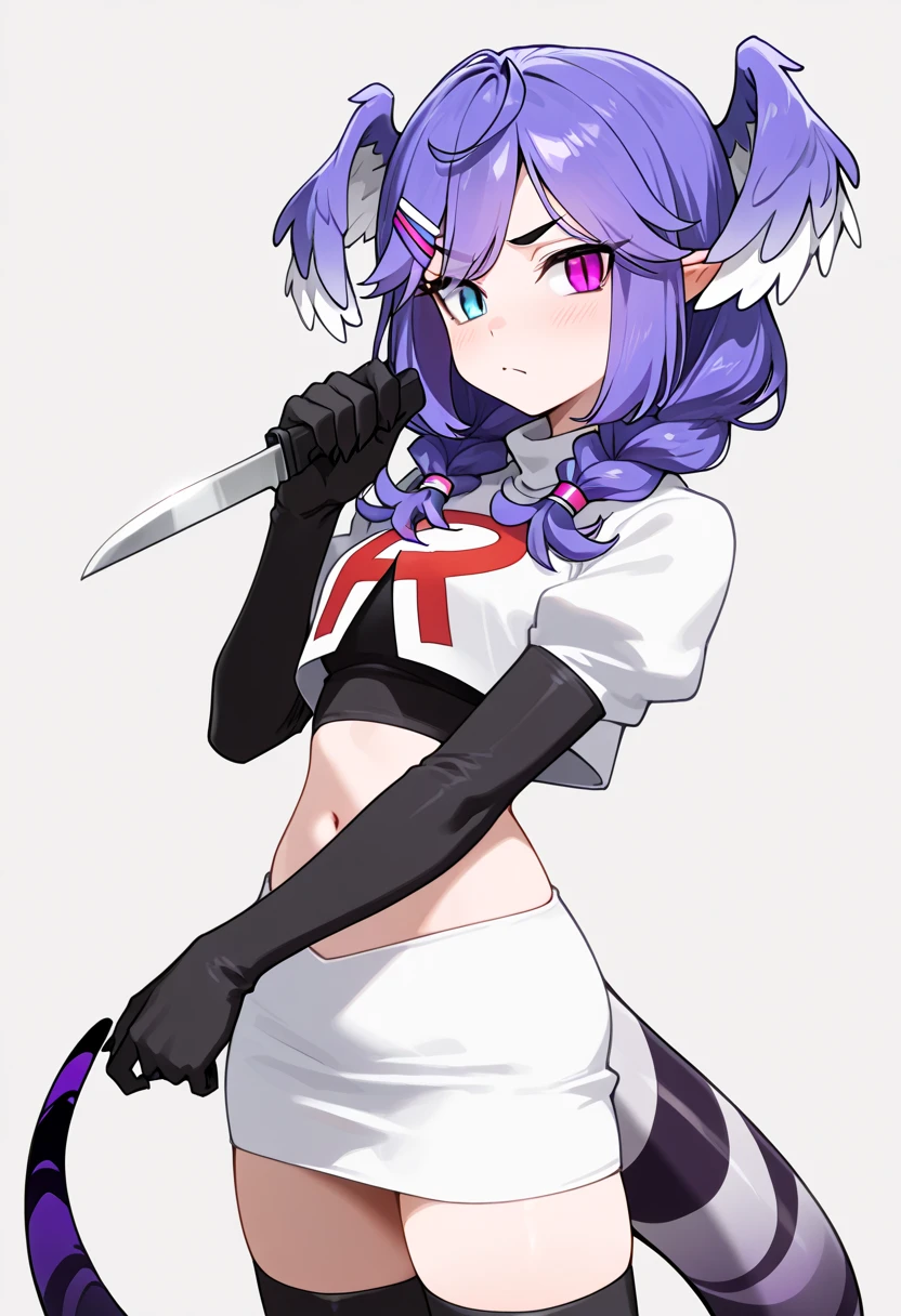 Devil Centaur、Mauve Skin、Purple hair、Flat chest、、Black conjunctiva、black sclera、