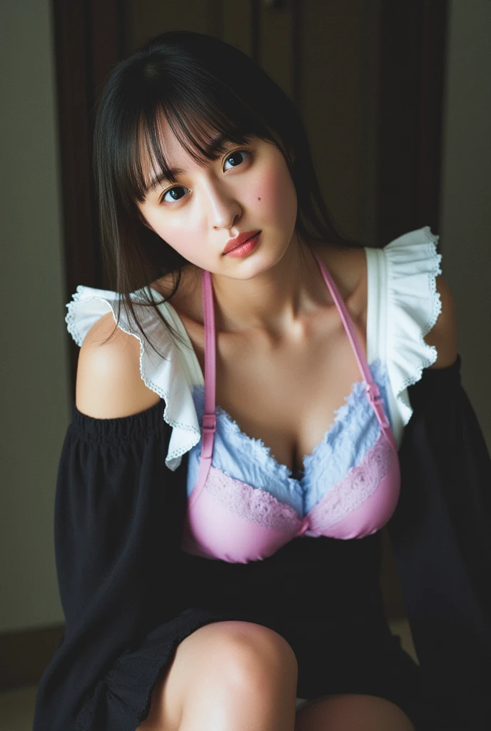 Masterpiece, photogravure, highest quality, clear contours, (One Girl, alone), Japanese woman, 30 years old, lipstick, cute face, detailed face, beautiful eyes, detailed eyes, focus on the eyes, bob hair, Anatomically correct body structure, wearing body-fitting costumes, getting on all fours, lifting butts, shot from the front