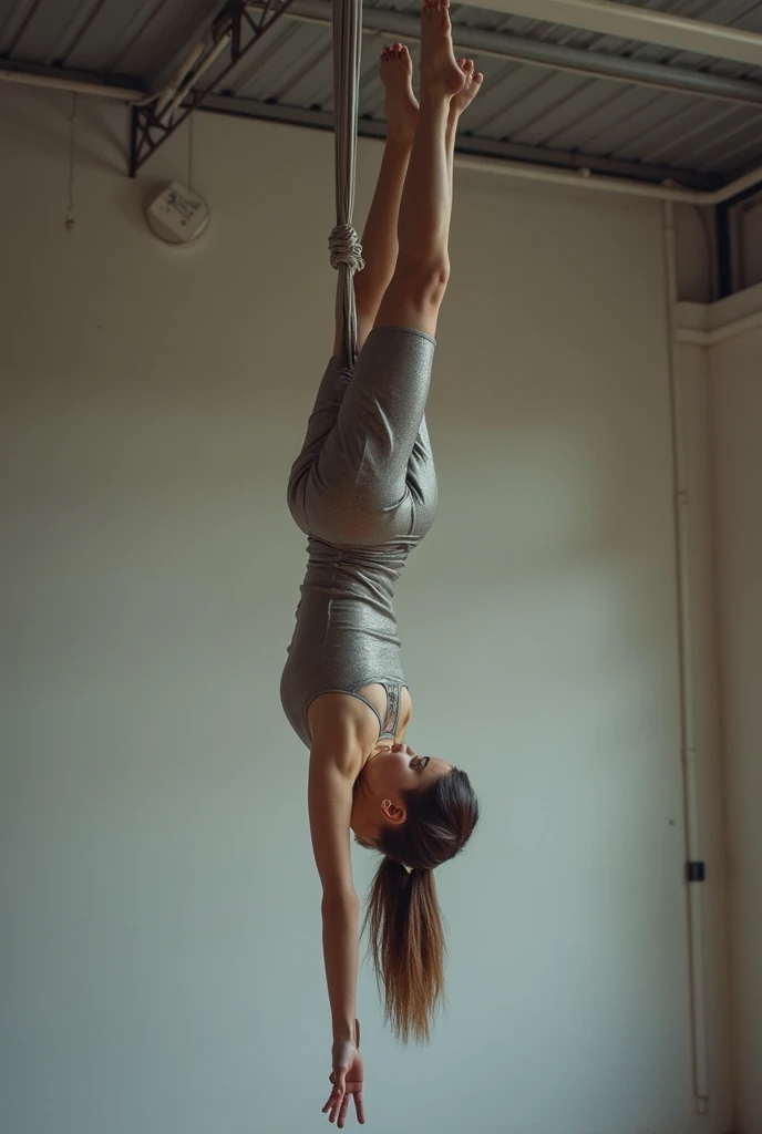 solo,gym.leggins,cameltoe,armpit,japanese,mature,lowangle