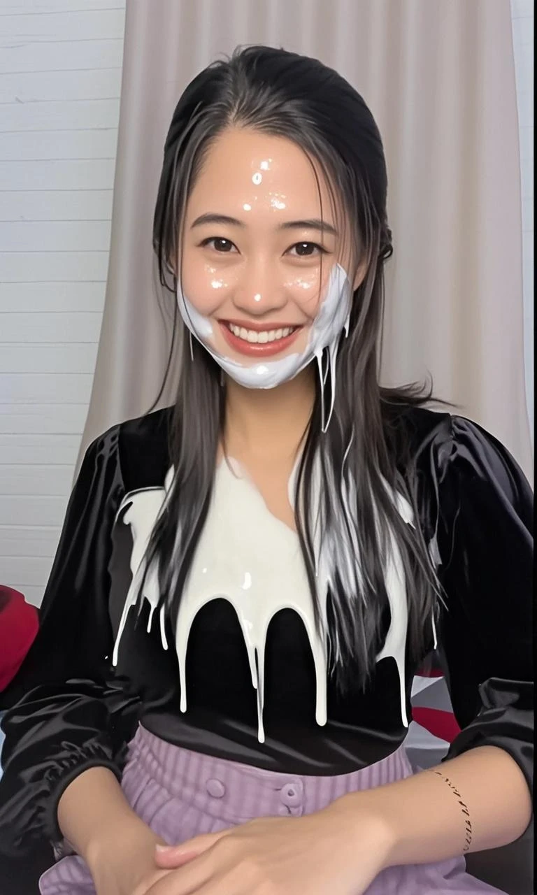 (Highest quality, 4K, 8k, High resolution, masterpiece:1.2), Very detailed, (Realistic, photoRealistic, photo-Realistic:1.37)、smile、Japanese、(Black high neck sleeveless shirt)、(((Bukkake)))、Lips parted,
