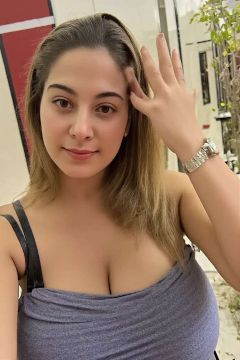 Big tits, from above, major cleavage, thick