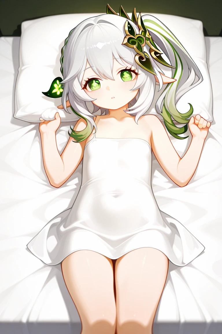 masterpiece,Highest quality,alone,One person,
Nahida,Look Up,Green Eyes,naked,Blushing,Lying on your back,