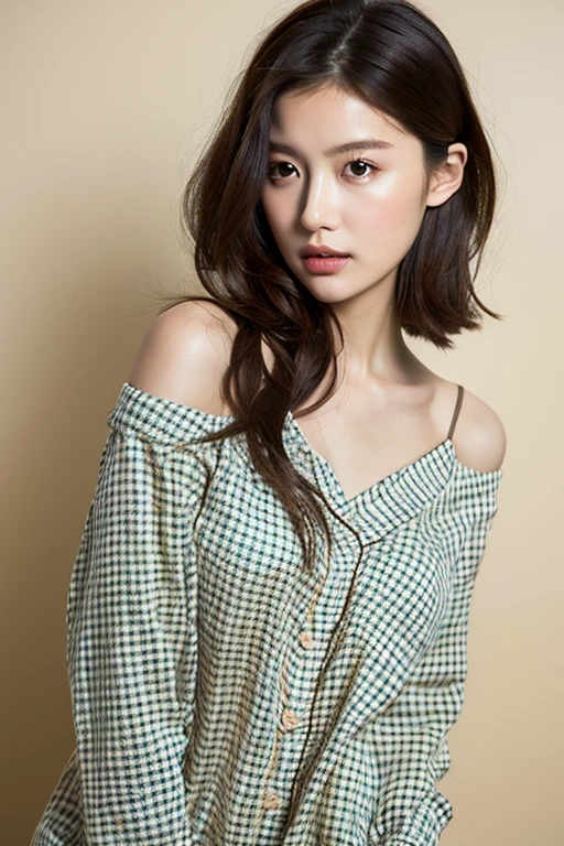 (on the table, best quality, realistically, Super detailed, meticulous, high resolution, 8k wallpaper), Close-up portrait of a beautiful woman, Chariada, smiling, light brown messy hair, Perfect dynamic composition, 美丽meticulous的眼睛, Just like the cover of a fashion magazine, on campus