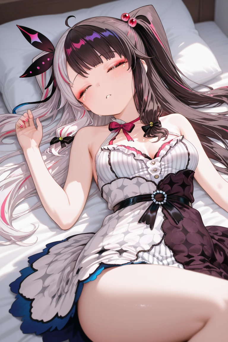 Highest quality、Loose and fluffy girl、long hair、Curly Hair、((negligee))、Pants with ribbons、Looks sleepy、、Princess、Illuminated by the morning sun、Gray Hair、Embarrassed eyes、Embarrassed face、Sleeping on the bed、Bare legs、Restraints placed in a disarray、signs of incontinence、Crumpled sheets、Climax