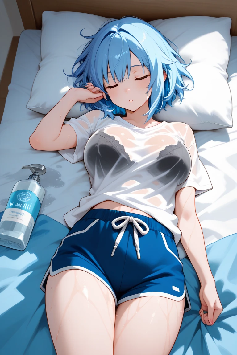 Neatly folded clothes、Bantz、dim、Clothes on the floor、underwear、pants、bra、Bukkake、