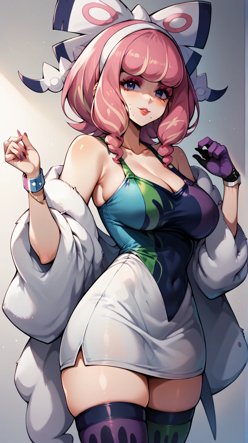 a 1girl、Bright、Purple hair、multicoloured hair、Blue eyes、Mask on the head、Sidelight、Particles of light、wallpapers、voluptuous voluptuous Idol、bswimsuit、Loose fluffy、quiet