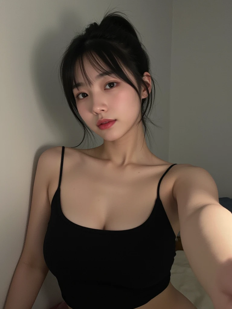 Araffe Asian woman wearing a black and white top posing for a photo, Chica coreana, Hermosa mujer surcoreana, Lalisa Manobal, Karina Aespa, Hermosa joven coreana, Hermosa joven coreana, ulzzang, chica linda-fina-cara, beautiful Asian girl, Ella tiene el pelo negro con flequillo, Sun Yunjoo, Asian girl, young cute wan asian face