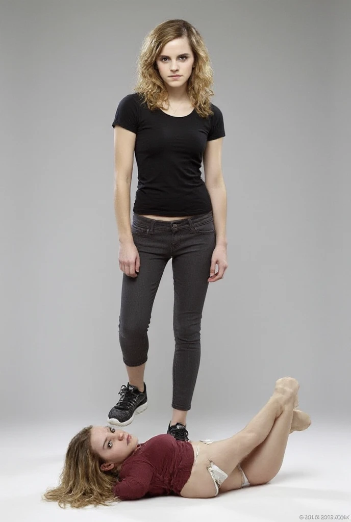 Best Quality, Masterpiece, High Resolution, 8K, (Realistic: 1.4), Ultra High Resolution, 1 Girl, Ultra Detailed, Surreal, Highly Detailed CG Illustration, Official Art, Cinematic Light, Reality, Young Beautiful Girl, Perfect Figure, Perfect Figure, Full View, Perfect Body, (Starting below: 1.3), Mask, Pose, Sexy Long Legs, Confident, Beautiful Sexy, Grey Short Sleeves, Open Abdomen, Black Super Shorts, S-shaped Body, Upturned Hips, Assuming, Posing, Different Perspectives