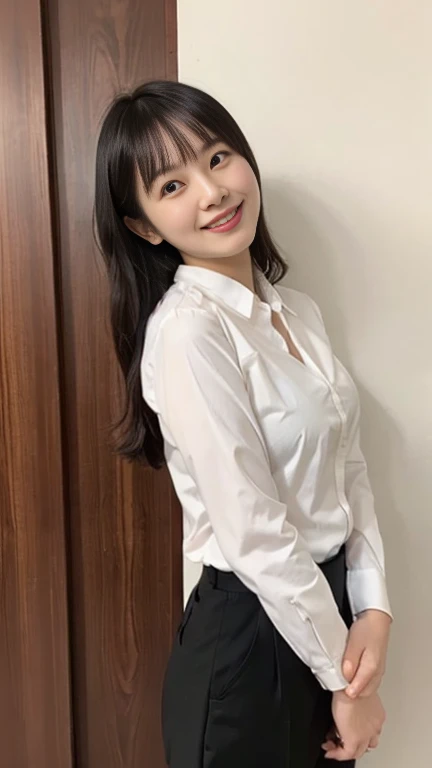 (Best Quality, 8K, 32K, masutepiece, nffsw:1.2),Hyper Detail Hair,Photo of Pretty Japanese girls,1girl in, student,japanaese girl,(年轻:1.5),School uniform,White shirt,(Shirt that opens the second button:1.2) ,Upper body,crass room,desk work,,((A smile:1.2))
