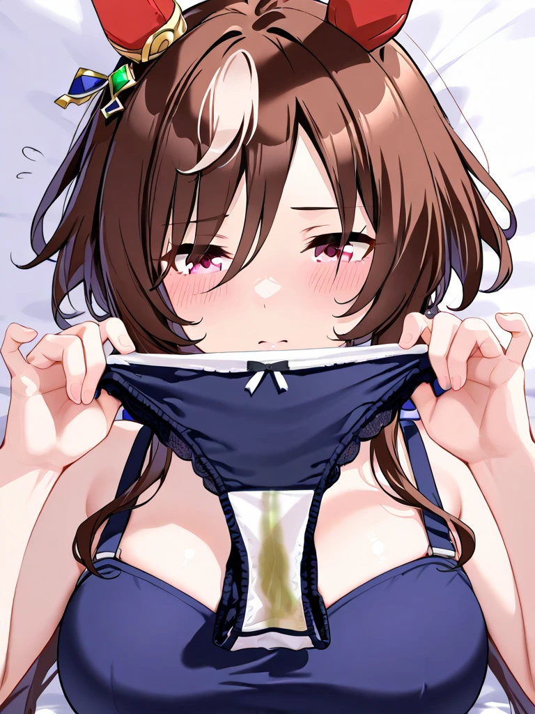 Highest quality, High resolution, masterpiece, (Beautiful Eyes), (Fine grain), Detailed face, kumiko oumae, Brown eyes, Brown Hair, short hair, Wavy Hair, smile, blush, skirt, shirt, Long sleeve, , pleated skirt, neckerchief, brown skirt, White sailor collar, brown shirt, Kitauji High , red neckerchief, indoor, classroom, Chair, machine, belly button, View your viewers, Cowboy Shot, (片脚をmachineに乗せる:1.5), (Polka dots_bra:1.5), (Panties丸見え:1.5), (Wide pelvis:1.5), (Big Ass), (Polka dots_Panties:1.5), (Crotch up from below:1.5), (Muscular thighs), (Pubic hair sticking out:1.5), nsfw