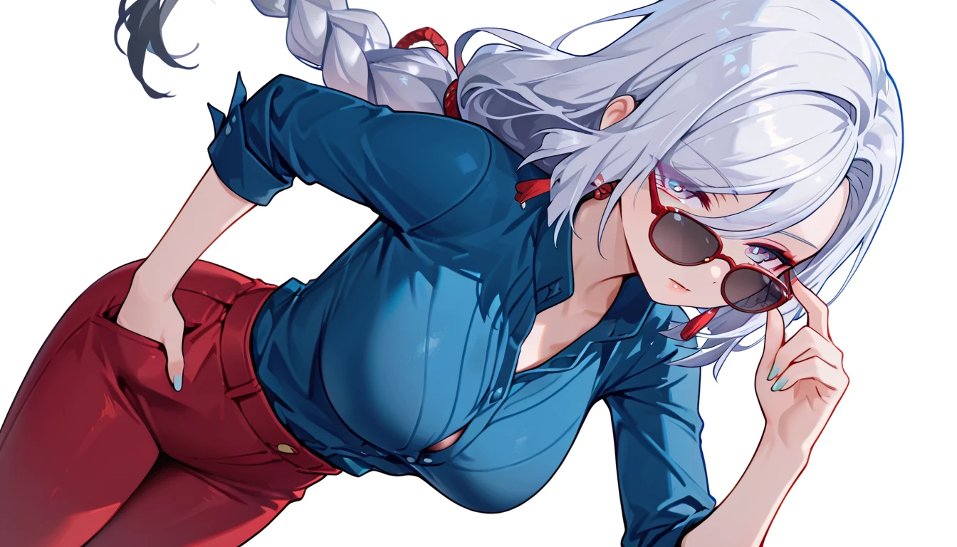 1 garota, medium breasts, blank expression, cabelo cinza, Messy hair, Cabelo longo, olhos rosa, gola alta preta sob uma camisa branca, shorts pretos, tiro de vaqueiro,