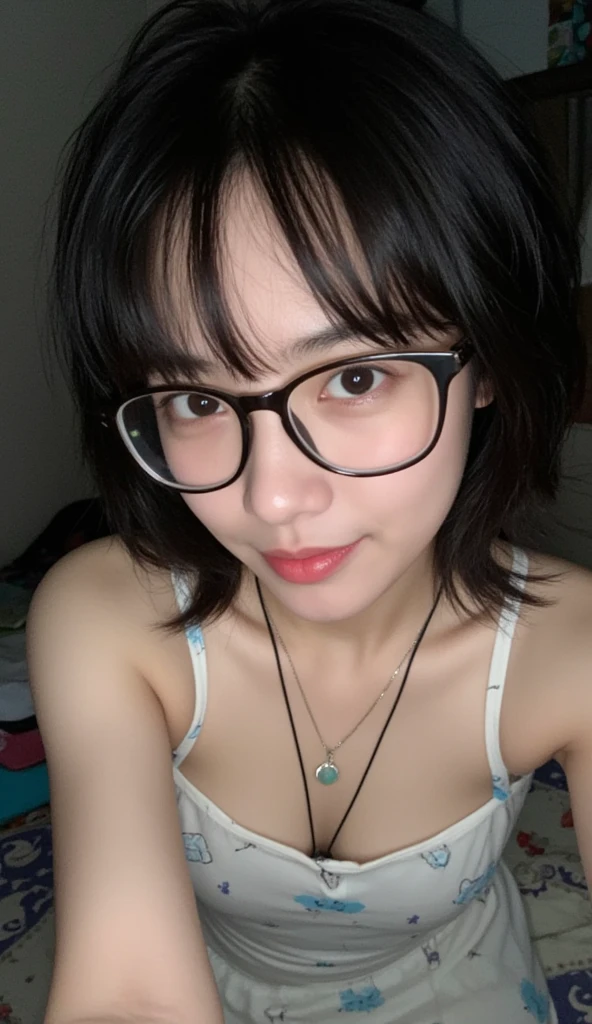 wear glasses，Round frame glasses，