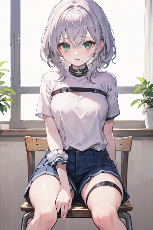 A cheeky handsome boy who is a downer.　Silver Hair　Piercings in both ears　Short sleeve shorts　Illustrated　Slender figure　naughty smile