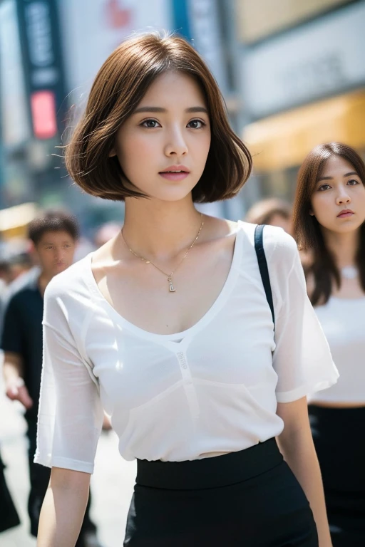 Sheer、Nipples are visible、You can see through the skin、large brown areola、
