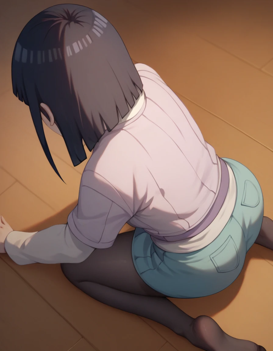 15 year old stands on all fours naked and shows her pussy