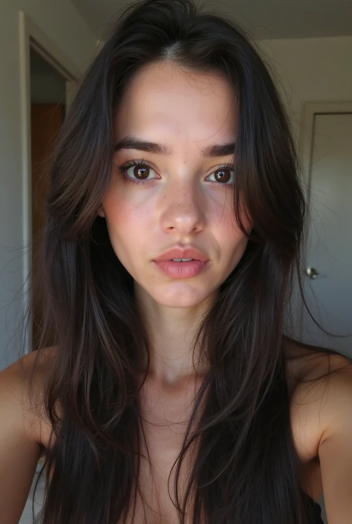 brunette with thick lips