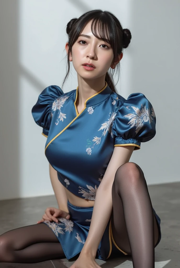 /*Quality writing*/
of the highest quality, 16 K, masutepiece, hyperdetailed face, very detailed lips, Detailed eyes, Realistic pupils,
BREAK,
/*Characters and expressions*/
Extremely beautiful girl, Asian Girl, 1 girl, Light on Face, (chinese bun hair), ((Very sweet smile)),
BREAK
/*garments*/
(((Dark blue cheongsam))), ((chinese traditional dresses)), qipao dress, one piece dress, White panty, Spread legs、Show panties,White panties,Camel toe
break
/*the pose*/
(Lift the hem of the skirt, Lift the hem of the skirt with both hands, Lift the hem of the skirt yourself), nice hand, Perfect hands
break
/*Angular posture*/
Shanghai Street, Cowboy Shot, Looking at Viewer