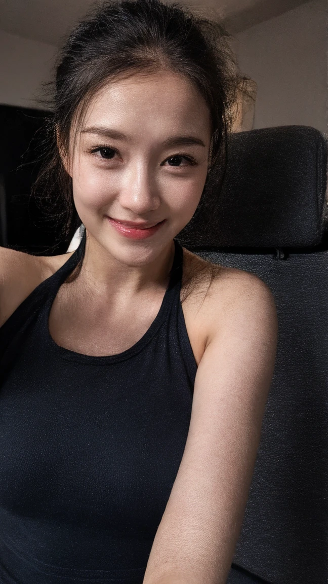 ((​Masterpiece, Top image quality, high resolution、alone、shiny skin))(on the table, best quality, actual, super detailed, meticulous, high resolution, 8k wallpaper), Close-up portrait of a beautiful woman, Chariada, smiling, light brown messy hair, Perfect dynamic composition, 美丽meticulous的眼睛, Just like the cover of a fashion magazine, on campus