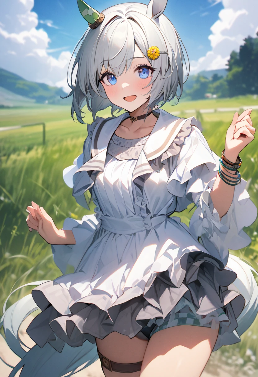 masterpiece, Highest quality, Highly detailed CG Unity 8k wallpaper, High School Girl Anime Illustration. Please wear a bikini、She turns around and looks at this, she has her eyes closed and mouth open, smile. The background is a light pastel colored landscape., white hair color, Yellow Eyes, Cowboy Shot、Happy looking kitten, The background is a cave