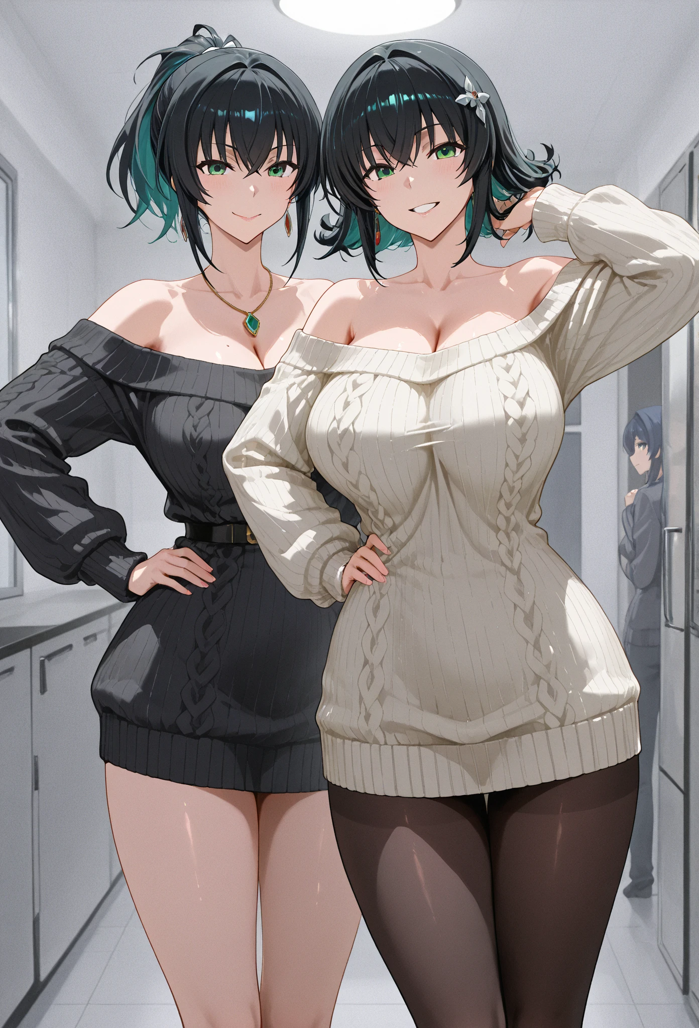 older woman in her 30s with short purple hair and a tall curvy body next to her slim-bodied daughter in her 20s, olhos azuis
