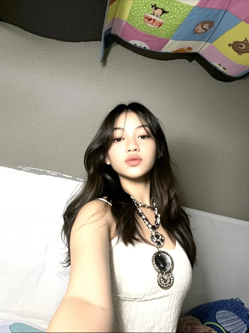 1girl in, age19, Solo, Long waves hair, chubby body, Colossal tits, Looking at Viewer, blondehair, Bare shoulders, Brown eyes, jewely, Full body, a necklace, off shoulders, wearing nothing , tits cover by hair , black short shorts Realistic, A sexy , kneeling on the floor