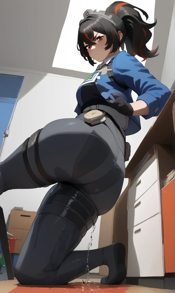There is a woman with a blue shirt and black pants, noite calma. Tiro por cima do ombro, View in 3rd person, jerma in a liminal space, no jogo, Sfm, descendo as escadas, Dicas de Yayoi Kasuma, Captura de tela do videogame>, Third-person view, Third person view, captura de tela em primeira pessoa, olhando para baixo, Imagens realistas