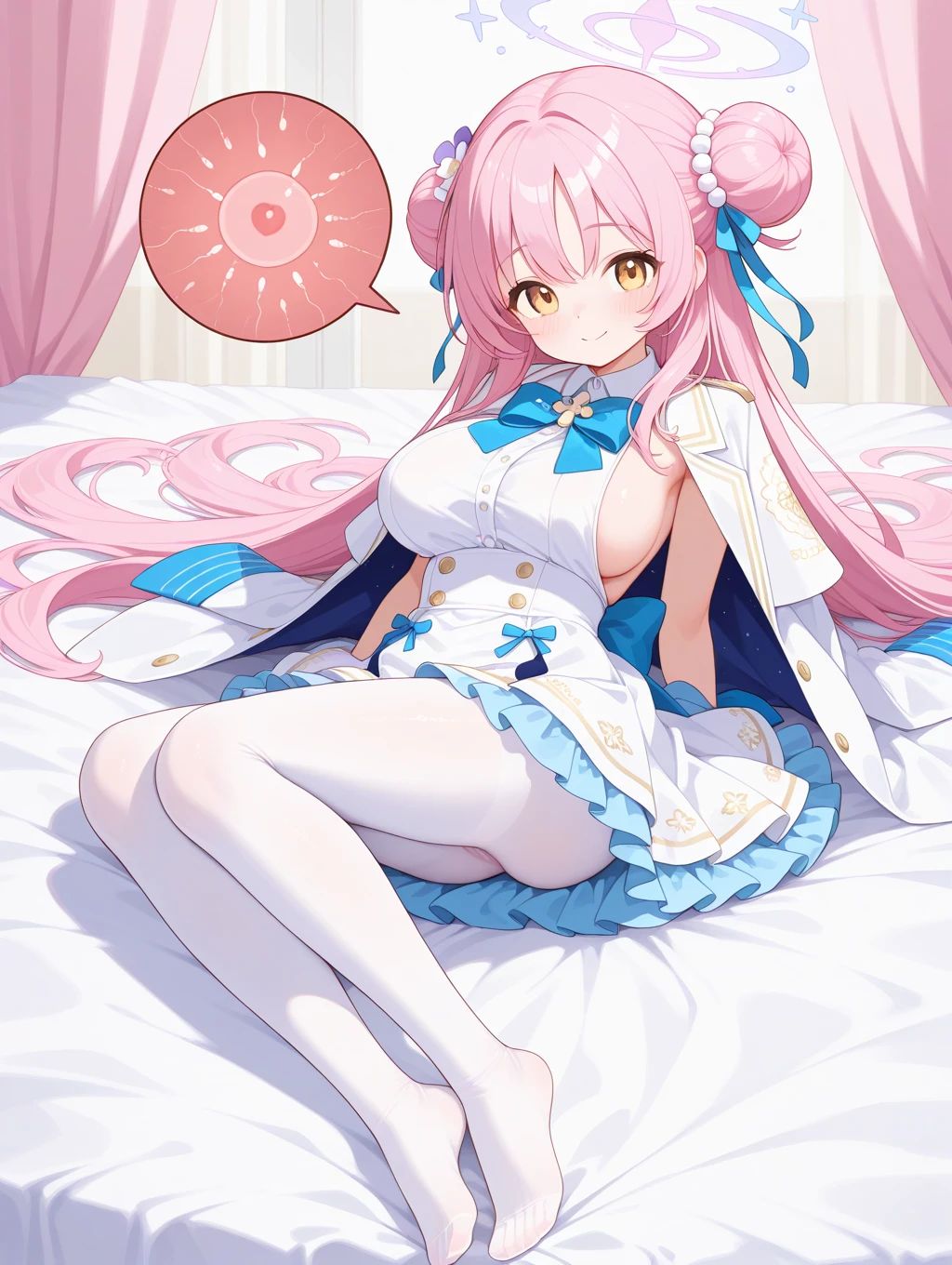 Una chica de pelo rizado de color rubio, tiene ojos azules, su cabello siempre esta lleno de flores, de piel blanca, siempre usa un vestido rosa pastel que deja ver sus hombros, tiene unos grandes pechos.