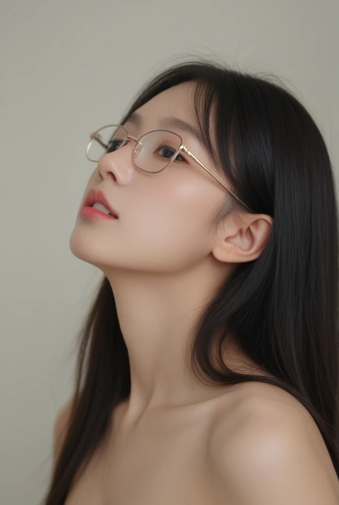 (realistic、masterpiece、Best Quality、8K、highres、high resolution:1.3)、1 glasses girl、smile, Huge breasts、white bikini、pale white skin、looking at viewers、super fine face and eyes、long hair、indoor、 upper body、