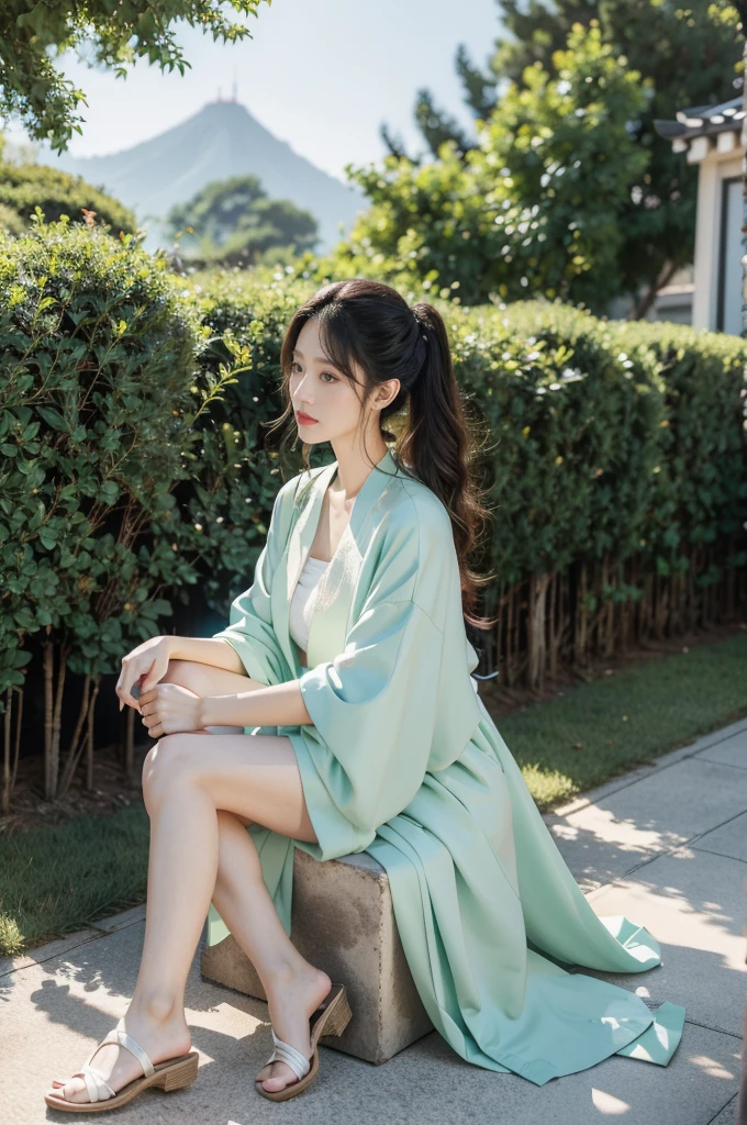 The color matching trends for the summer of 2024 focus on several key points：Bright、Contrast and nature。Here are some amazing color matching suggestions：Mint Green + pink： Mint Green色的上衣或裙子搭配pink配饰，Sweet and fresh。
