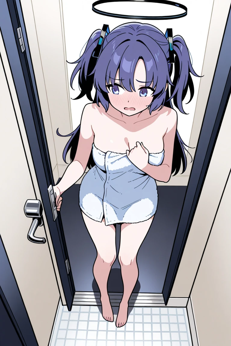 Small nipples、A penis is stuck in the genitals