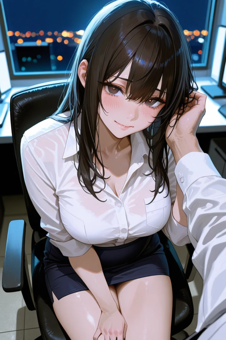 A woman wearing a white office t-shirt, wearing a tie around your neck, uma saia preta, meias longas femininas, seios grandes, cabelo loiro longo, olhos azuis, in an office in a large building, com tabelas, computadores, a window overlooking several buildings, lugar brilhante, efeito de desfoque de fundo, HDR, ultra resolution, bem definido, obra de arte, 8k HD.
