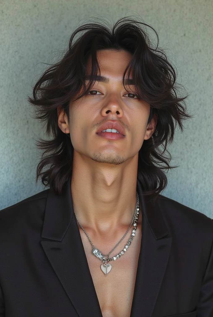 sharp young man with a messy haircut, sentado em uma cadeira, profile photo with headshot, inspired by John Lucas, rosto perfeito e garoto n. Ruben Wu, his hair is messy and wild. Tommy 16 anos, rosto bonito, rosto lindo perfeito, lindo chad queixo, 18 anos de idade, half body head shot, jovem bonita, asian man