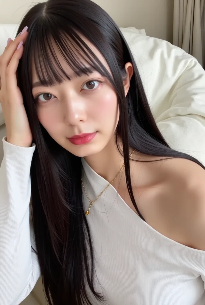 Bedroom、smile、 Caustics、Highly detailed photos、No makeup、(8k、RAW Photos、Highest quality、masterpiece:1.2)、(Realistic、Realistic)、1 girl、((Blur the background、Looking into the camera:1.4))、
Clothes with a texture similar to real fabric,masterpiece,Realistic light and shadow effects,
8K highest image quality is full,Extremely realistic skin,Photo level,Temperament girls,Thin lips,The face is very realistic,The hair is very realistic,
Short sleeve white shirt,Black ponytail,Exquisite makeup,bangs,
Delicate facial features、underwear、20th Generation、Adult sex appeal