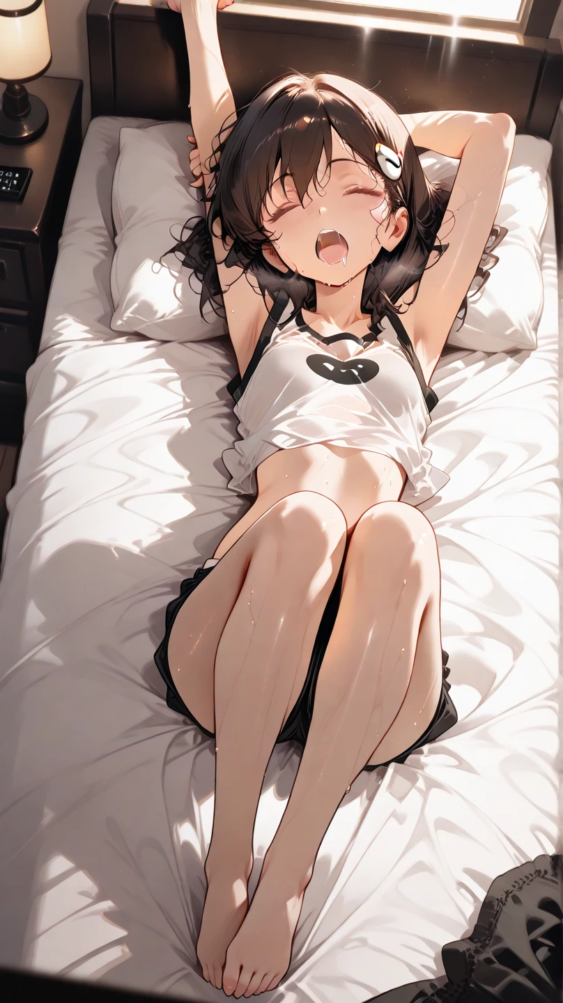 high quality, 最high quality、 Stylish design, (((The cutest girl))), ((Thin legs))、(((最high quality))), High resolution, ((detailed)), ((masterpiece)), ((Super detailed)), 、Black Hair、Inner Color、((Lying on your back in bed)),((Sexual)),((underwear))