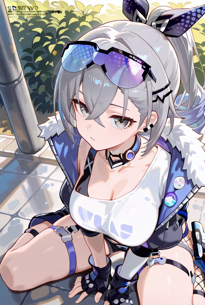 (masterpiece),best quality, expressive eyes, perfect face, 1girl,
big breast, H-cup, good breast, beautiful, gorgeous ,silver wolf