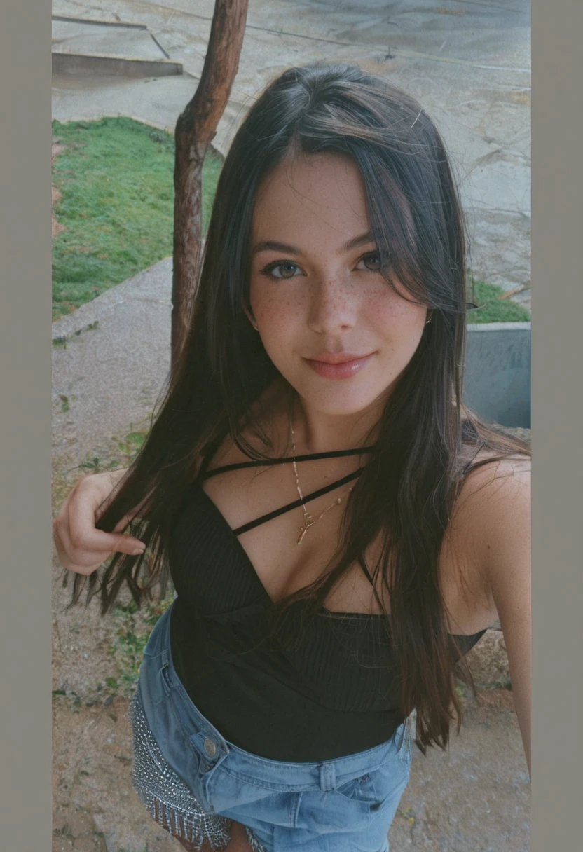 curvy woman with long hair and black blouse smiling, fernanda suarez, beautiful and smiling, powder Nándor Katona, kind smile, looks like fabiula natal, she is smiling, smile cute, 19 years old, she is smiling and happy, she has 2 3, Julia Fontes, 1 8 are