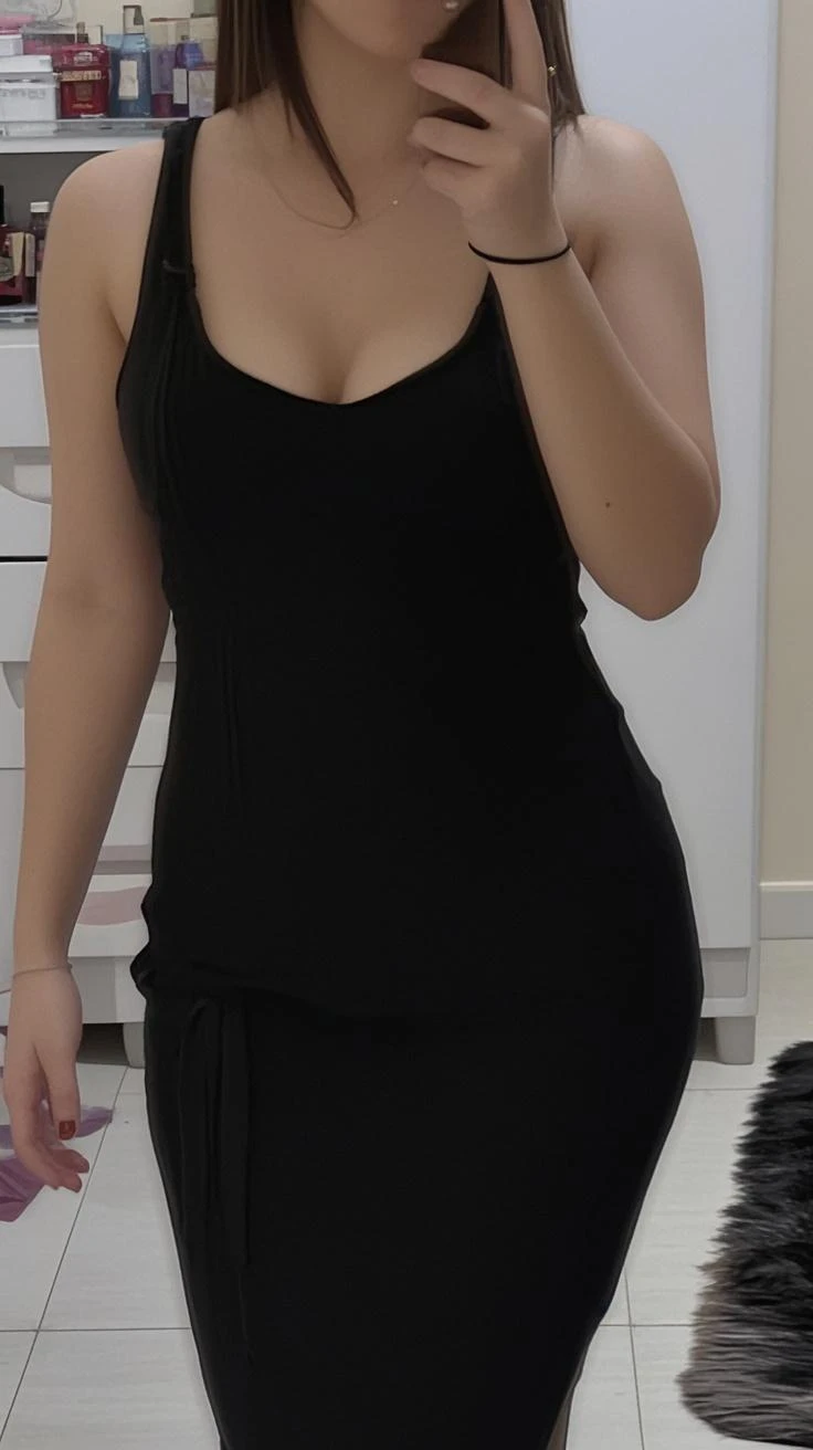Nude,tall yang Caucasian girl with shaved head. Shawed eyebrows.Big breast size.