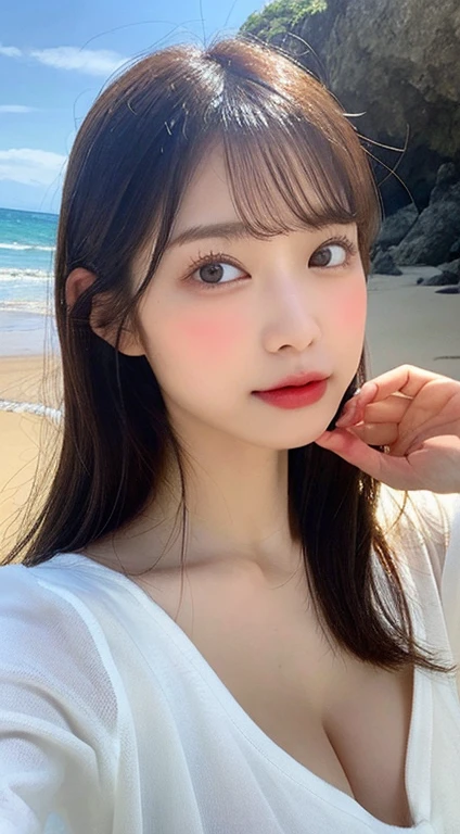 finely, High resolution, high quality、完璧なダイナミックな構figure, beautiful and fine eyes, medium hair, 、natural color lip,Kamimei、Shibuya Ward、20 year old girl、1 person、transparent skin、shining hair、Ocean, 最high quality, figure, super detailed, finely, High resolution, 8K、correct state of the human body、squat、hair flying in the wind、small breasts、camisole、Angle from above、upward glance