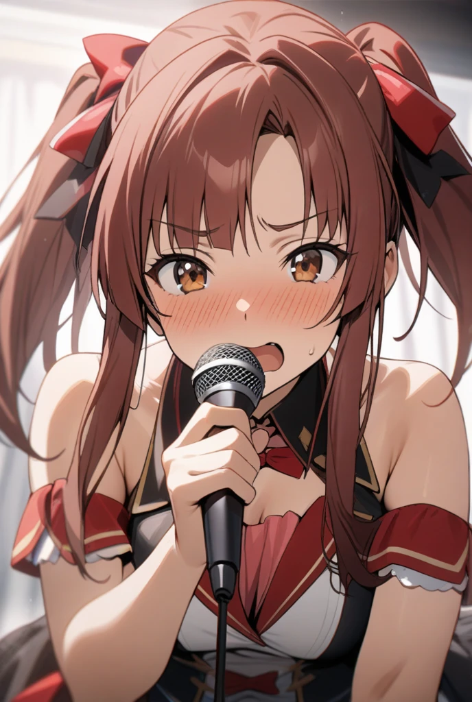Amazoness、Sweat all over the body