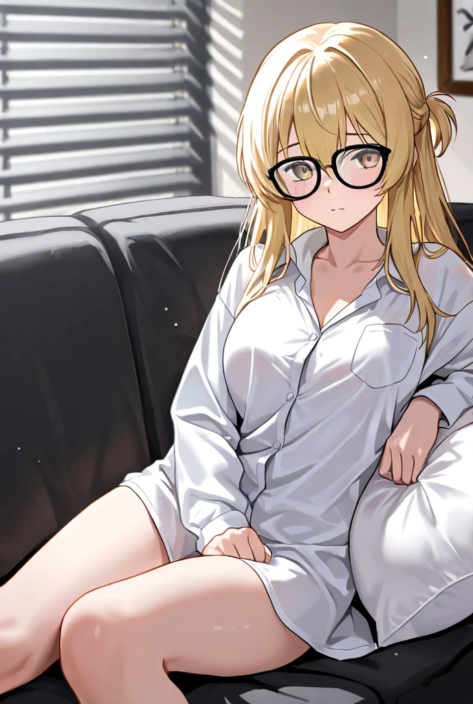 in 8K、top-quality、masterpiece、ultra-detailliert、Ultra-high resolution、Fine eye shine、((1 persons))、girl with、a blond、floated hair、makeups、a necklace、Big round lens glasses、Medium chest、Long shirt without ons、White underwear、cleathe breast、(((Sid)))、embarrassed from、Kamimei