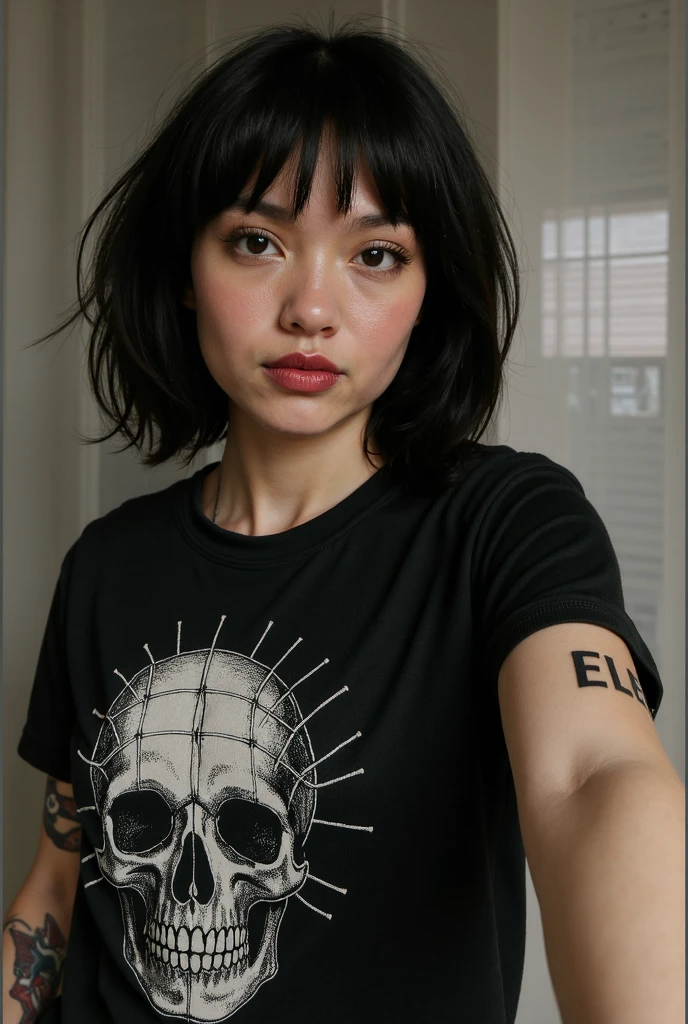 distro shirt with a skull image that says hyscovis