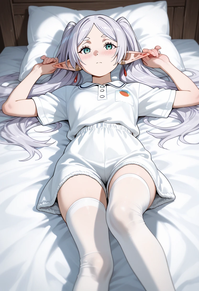 ultra-detailed,masterpiece,best quality,1girl, kanna kamui, (petite,chibi),close up,pajamas,long pants,indoor,on bed,sleeping,<lora:Kanna Kamui(cknm):0.7> <lora:add_detail:1>