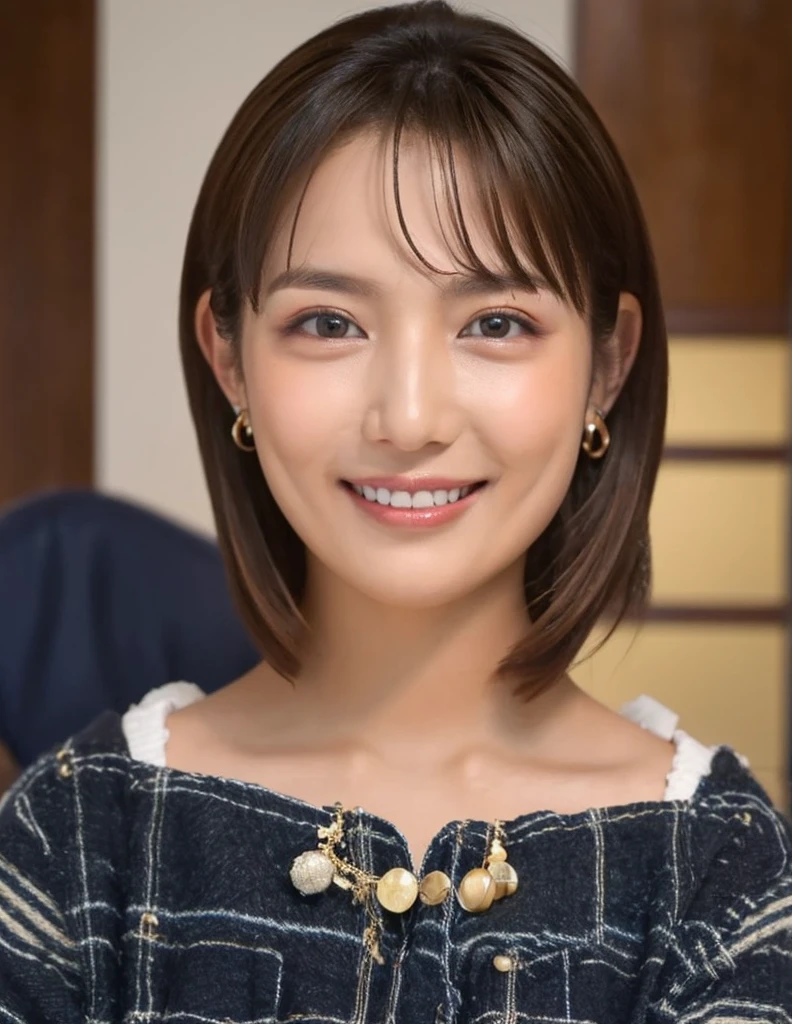 a smile、Beige cardigan、White shirt