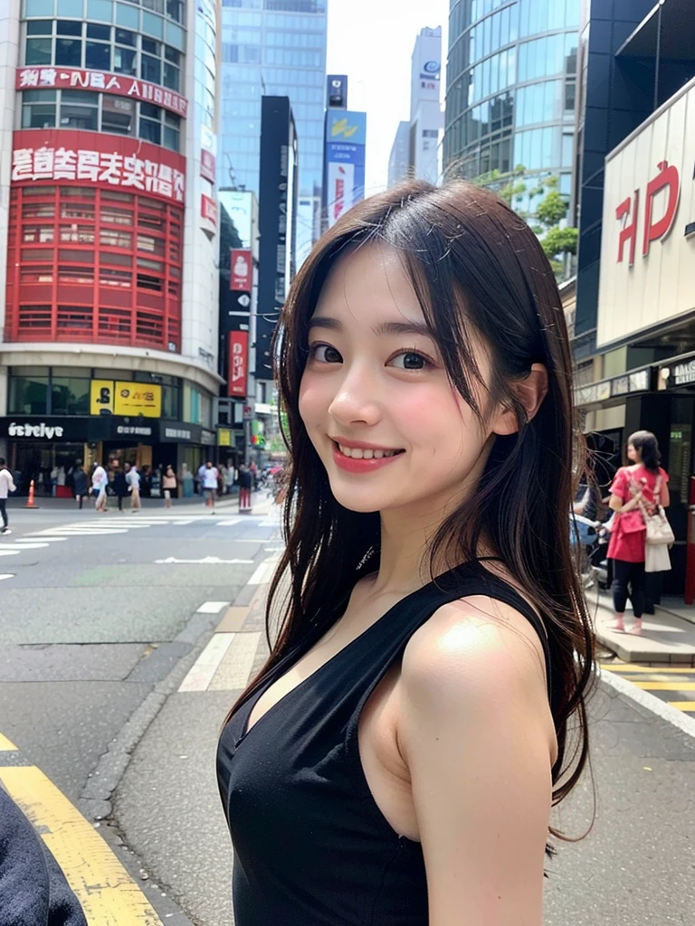 20th generation、shortcut、Fair skin、well-groomed face、woman、Japanese、Tank top、Summer cityscape、chestnut hair