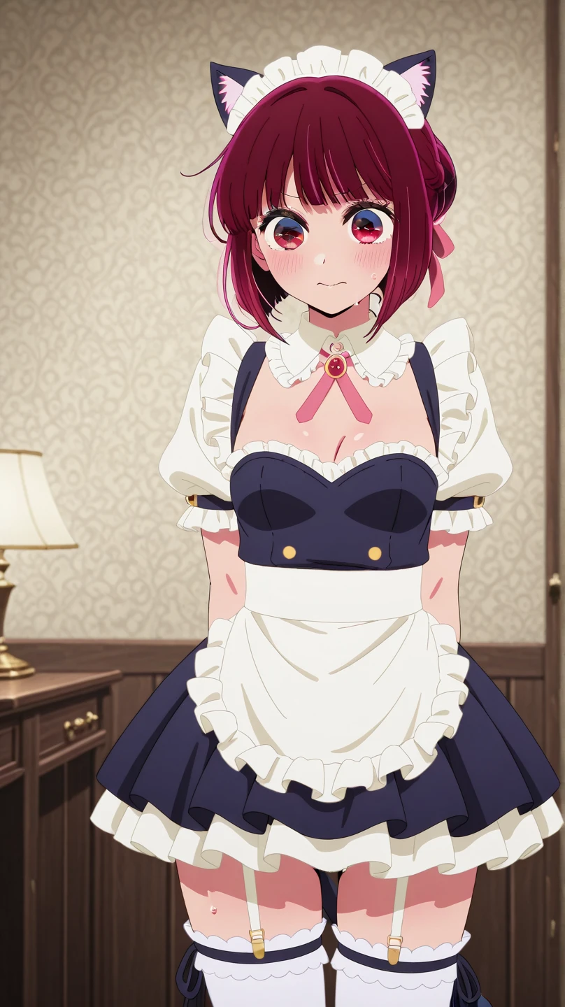 Maid outfit　Cleavage　A sneak peek