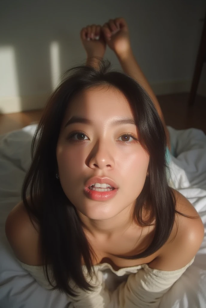 Naked Korean woman sucking a penis