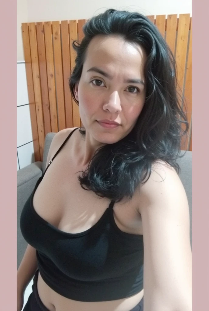 Hay una mujer con cabello largo y negro posando para una foto, 30-year-old woman, 3 0 years old woman, ayahausca, lorena avarez, Imagen de perfil, about 3 5 years old, 38 years old, 30-year-old woman from cuba, alanis guillen, Hermosa mujer mexicana, 2 7 years old
