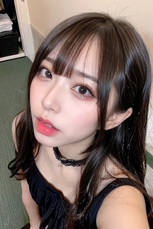 1 female、Highest quality、Ultra-high resolution、(Realistic:1.4)、blush、cute、(Detailed face)、Laughter、Looking into the camera、Inside the room、Black underwear、Huge 、Accentuate your breasts、Large Breasts、Shortcutole in the eye、Face close-up、Married women